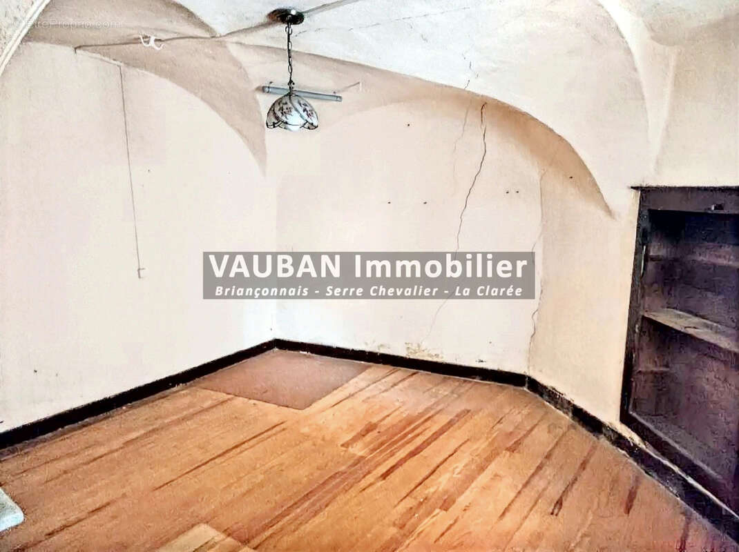 Maison à VAL-DES-PRES