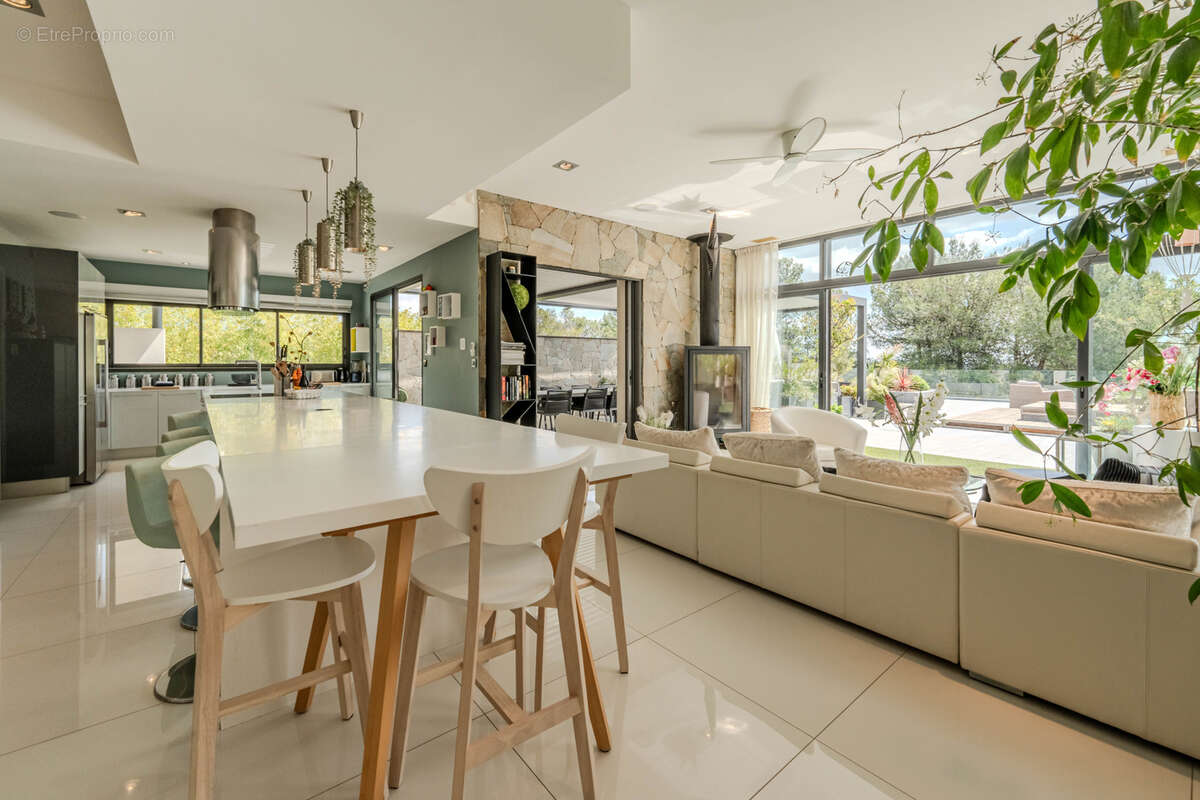 Maison à SAINT-GELY-DU-FESC