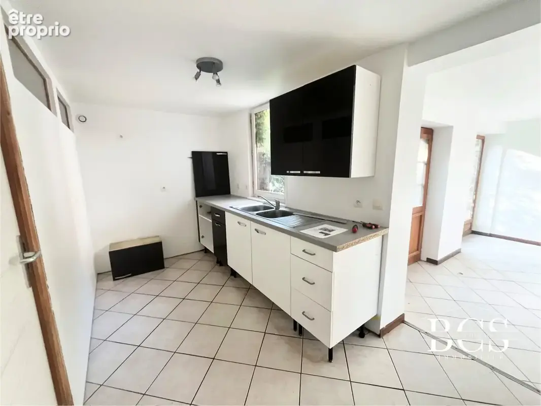 Appartement 45 m² à Rosult  - photo 4