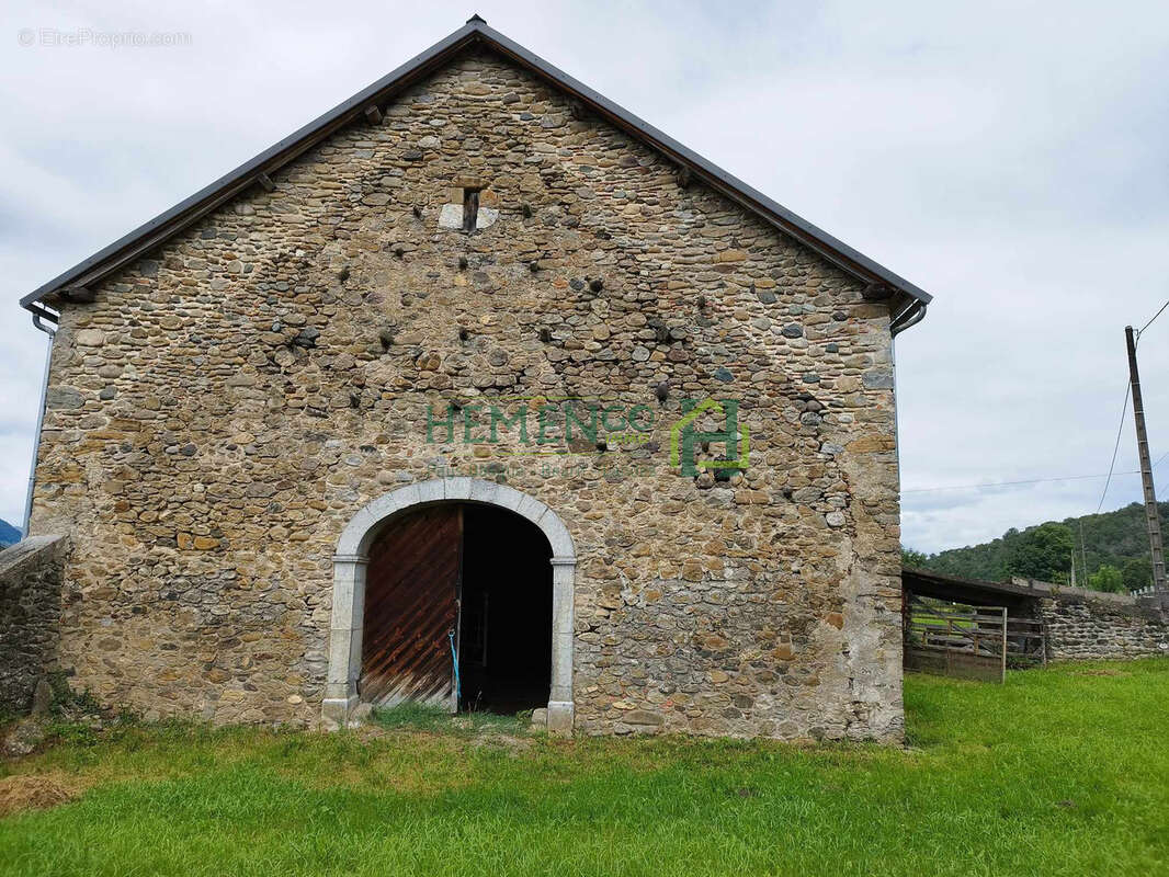 Maison à TARDETS-SORHOLUS