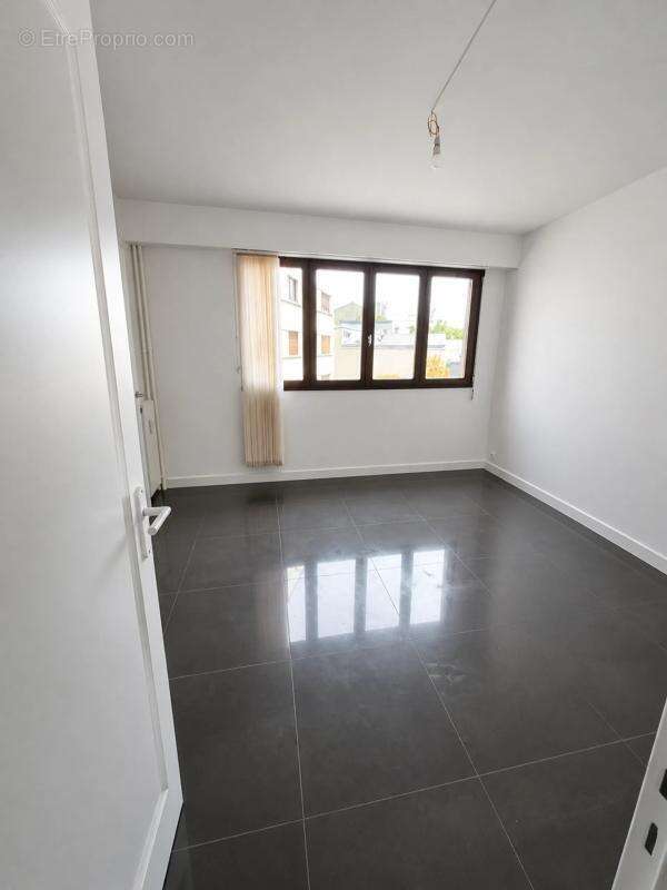 Appartement de 3 pièces de 63 m² à Chelles - photo 5