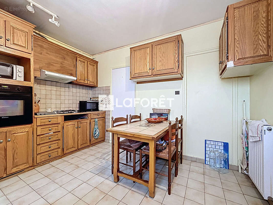 Appartement à AUBAGNE