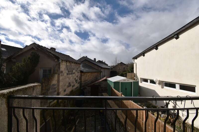 Maison à SAINT-AGREVE