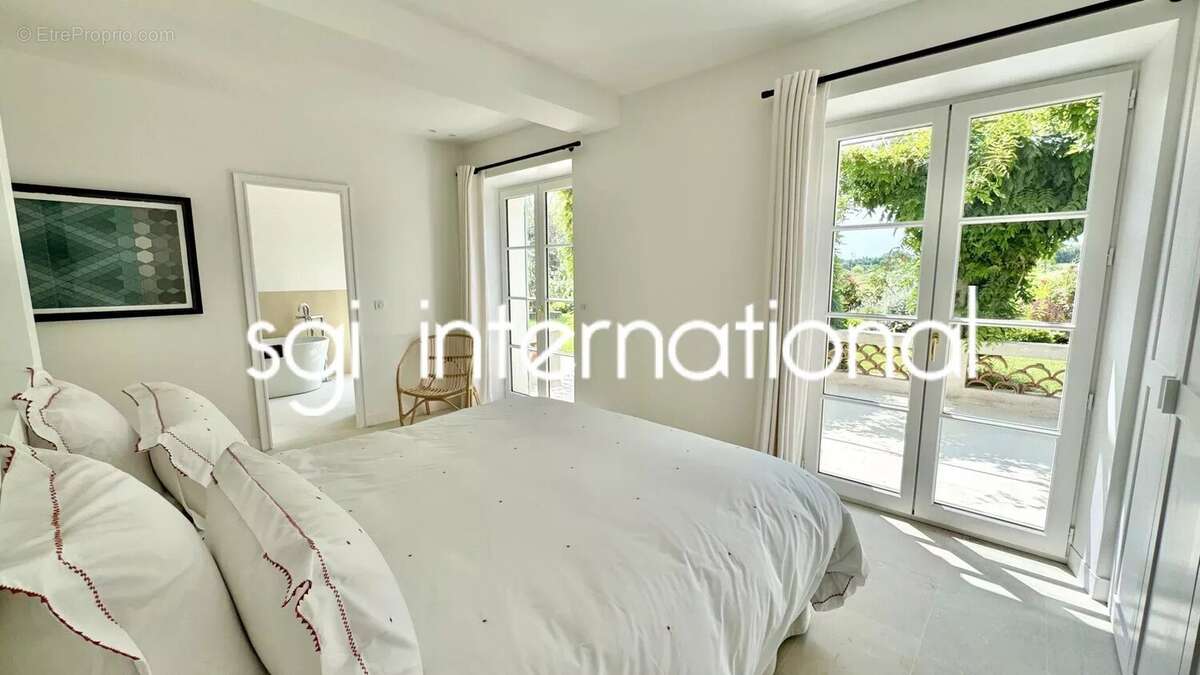 Maison à RAMATUELLE