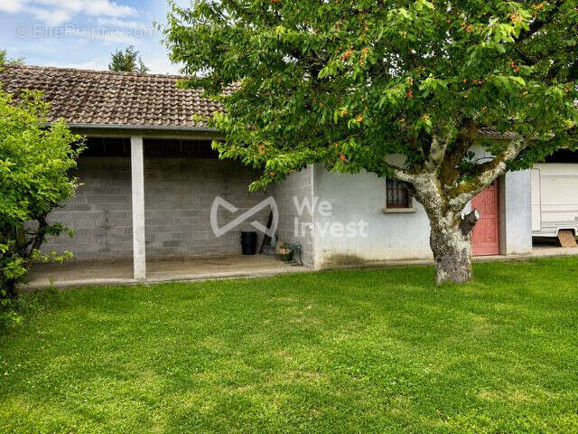 Maison 70 m² à Laroche-Saint-Cydroine  - photo 3