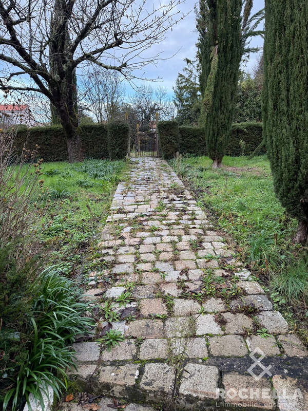 Maison 163 m² à Perigny  - photo 3