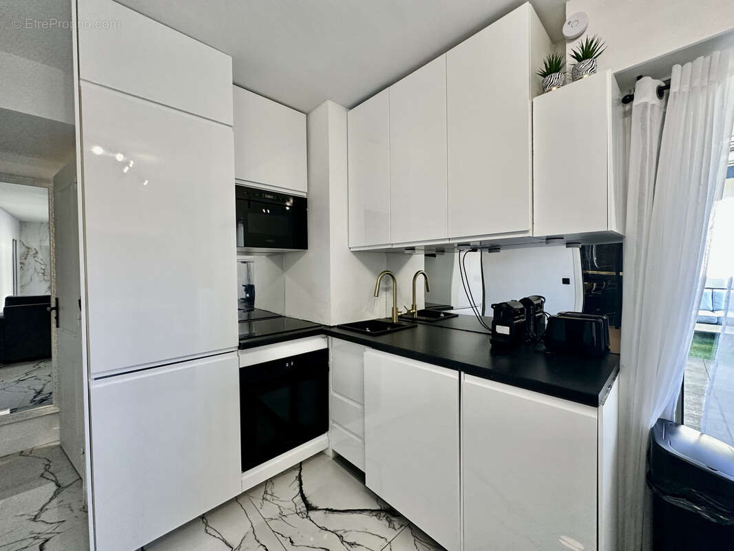 2 pièces 35 m2 + 32 m2 de terrasse à ciel ouvert + parking & cave - photo 9
