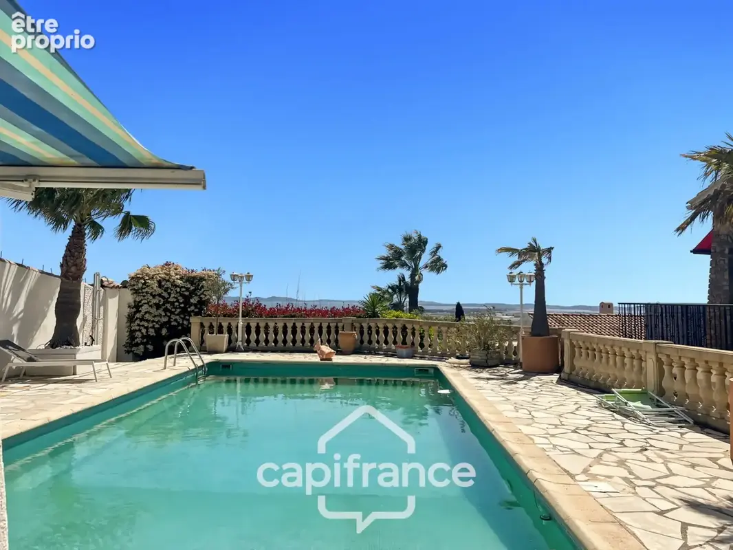 Maison à vendre 8 pièces HYERES (83)- Vue mer panoramique Exceptionnel - Double garage - Ascenseur - photo 49