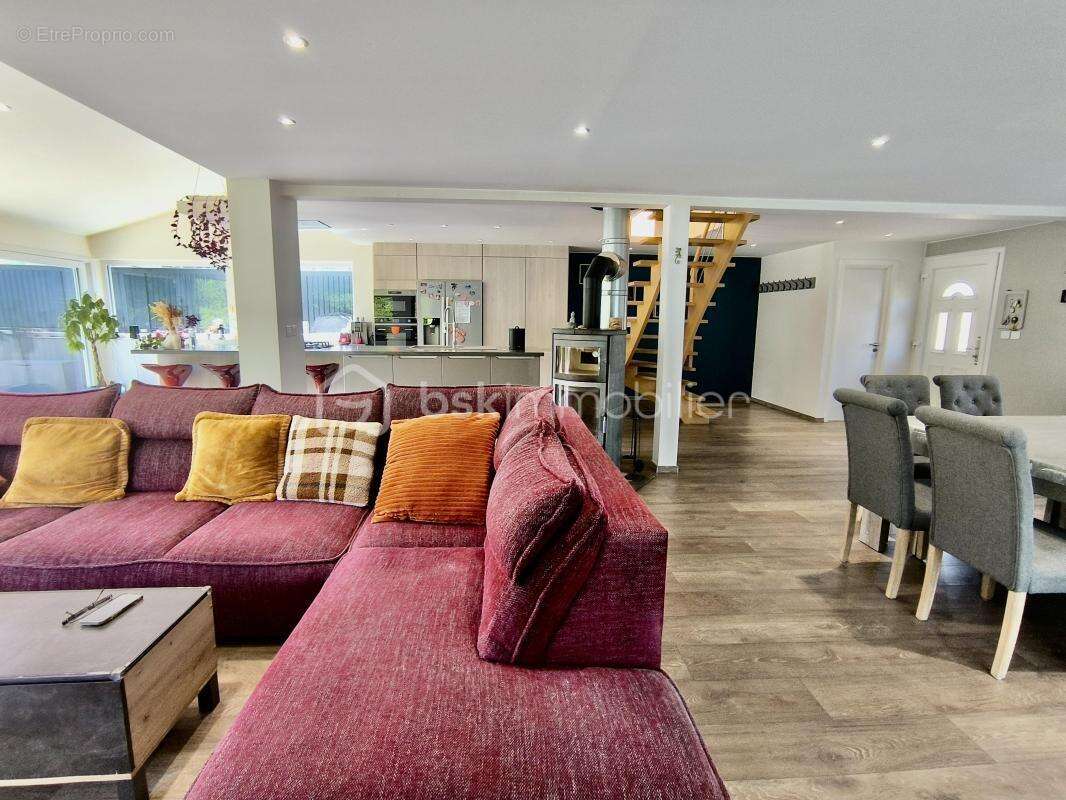 Magnifique Maison Contemporaine à Ossature Bois avec Vue Panoramique – Bourbach-le-Haut - photo 6