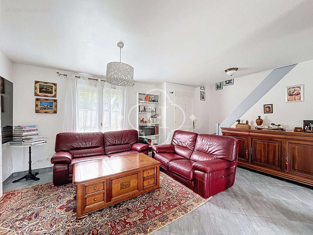 Maison à MAULE