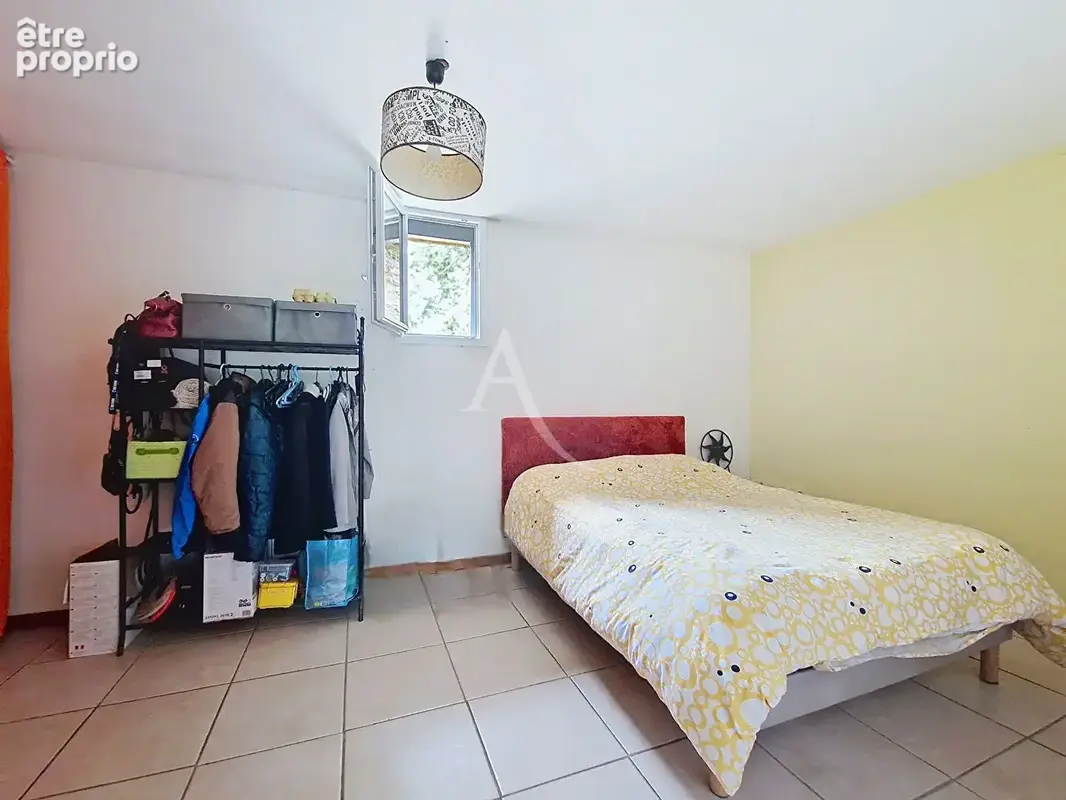 A vendre à MARIGNE maison de campagne avec grand terrain - photo 7