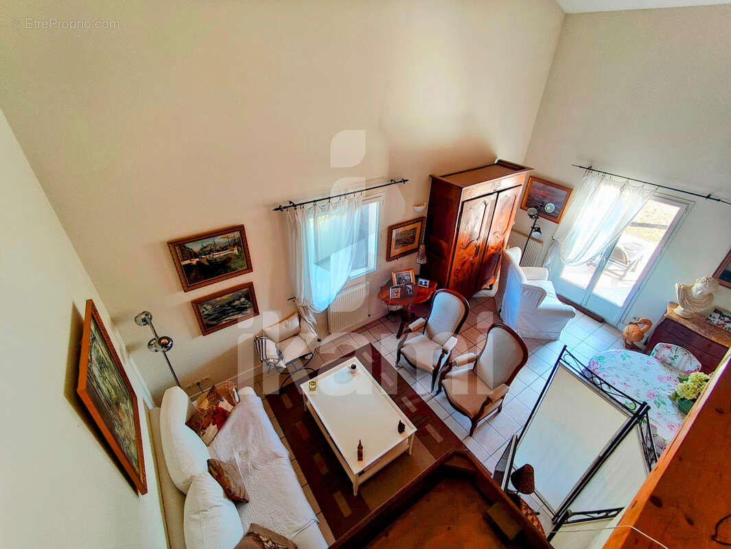 Maison à MOURS-SAINT-EUSEBE