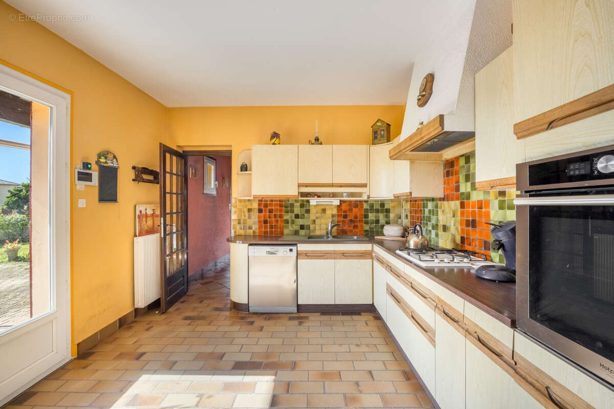 Maison à CHAZAY-D&#039;AZERGUES