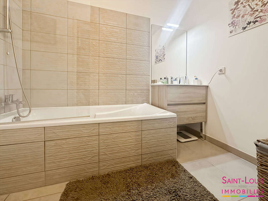 Appartement à POISSY