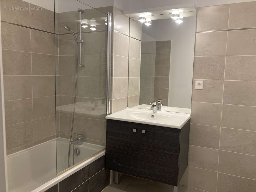 Appartement à HYERES