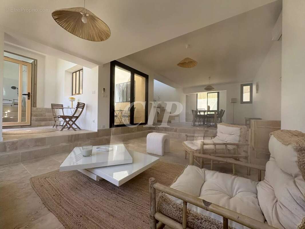 Maison à AIX-EN-PROVENCE