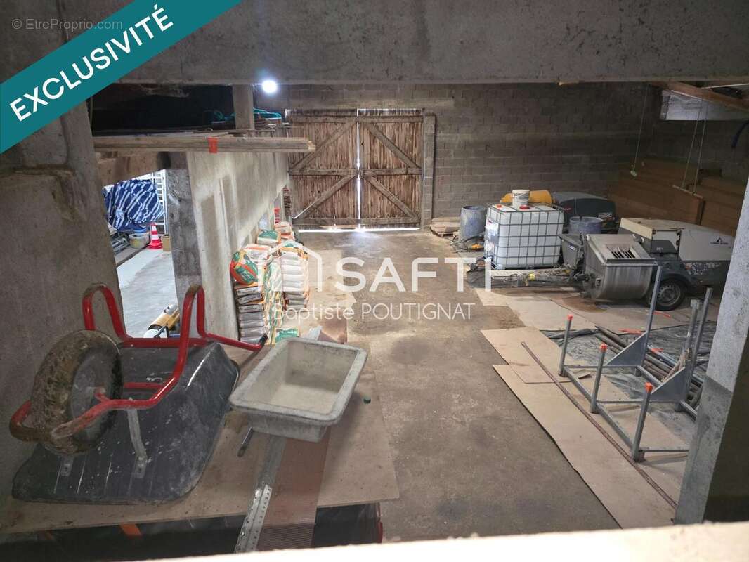 Photo 2 - Maison à AMBERT