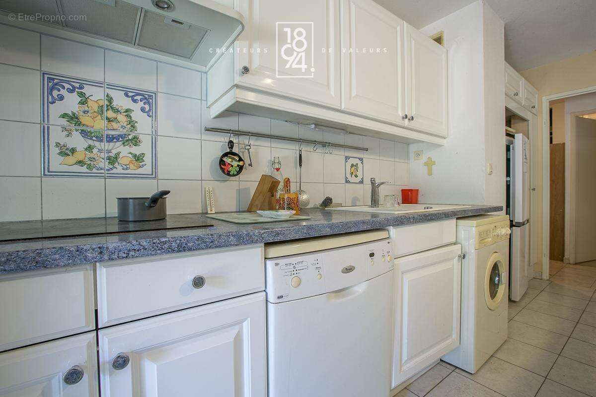 Appartement à MARSEILLE-13E