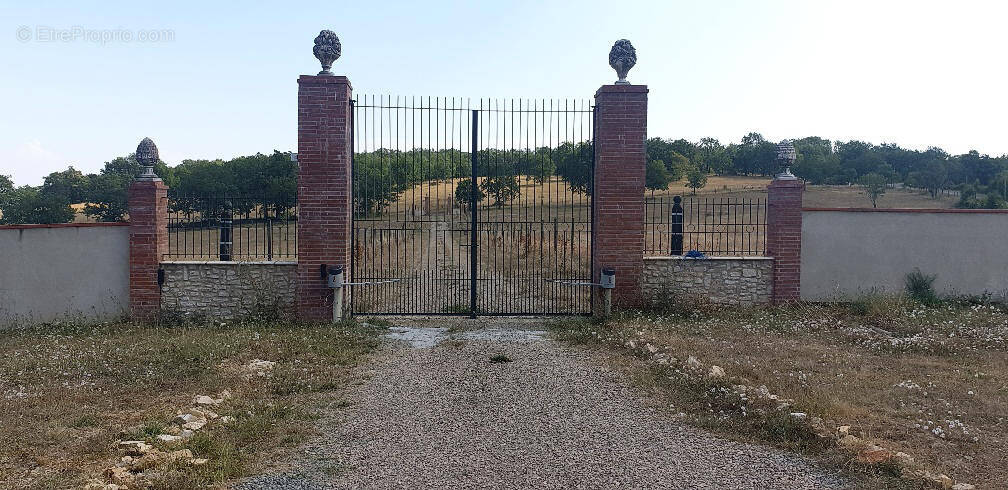 Maison à CORDES-SUR-CIEL