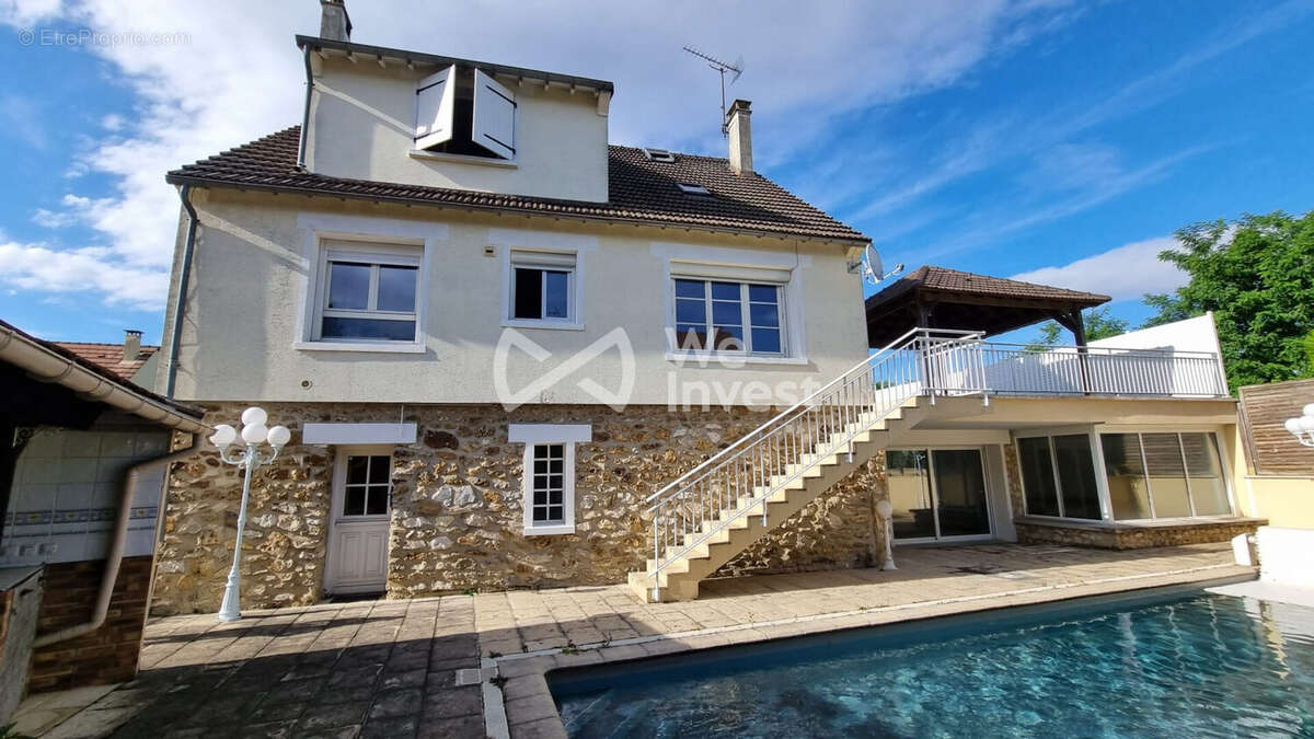 Maison à NANTEUIL-LES-MEAUX