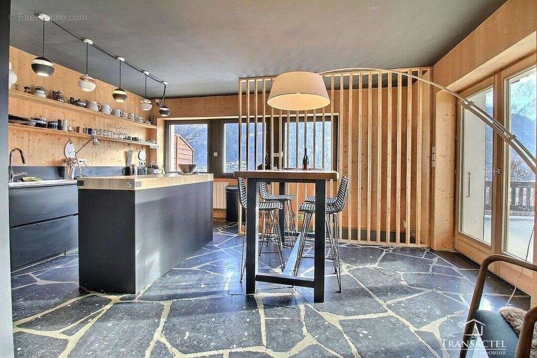 Appartement à SAINT-GERVAIS-LES-BAINS
