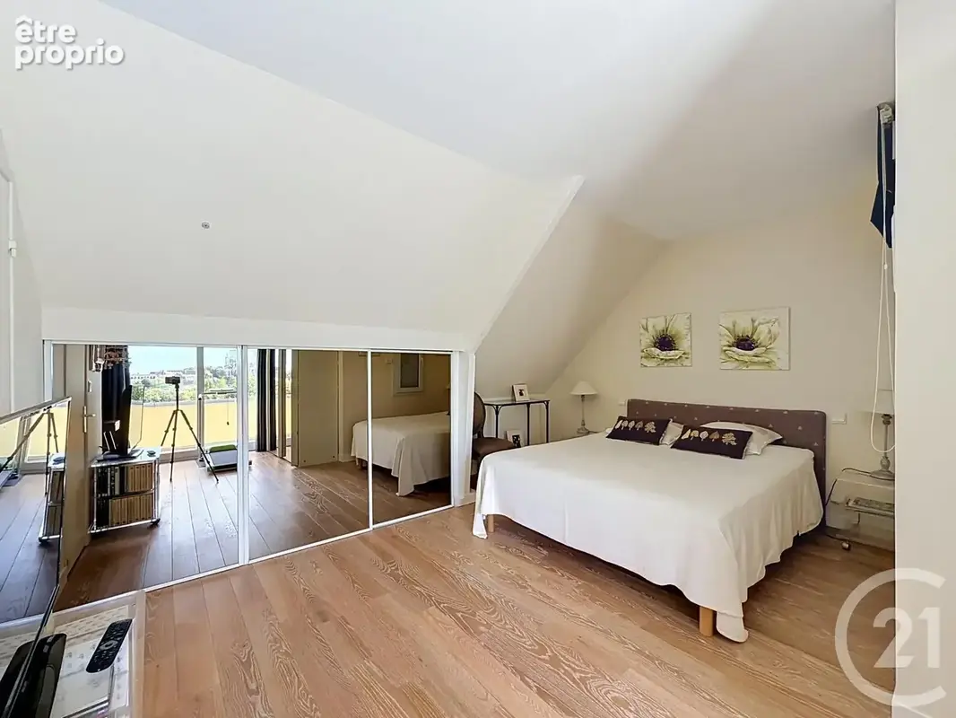 Maison 10 pièces 330 m² à vendre à Chartres (28000) - photo 10