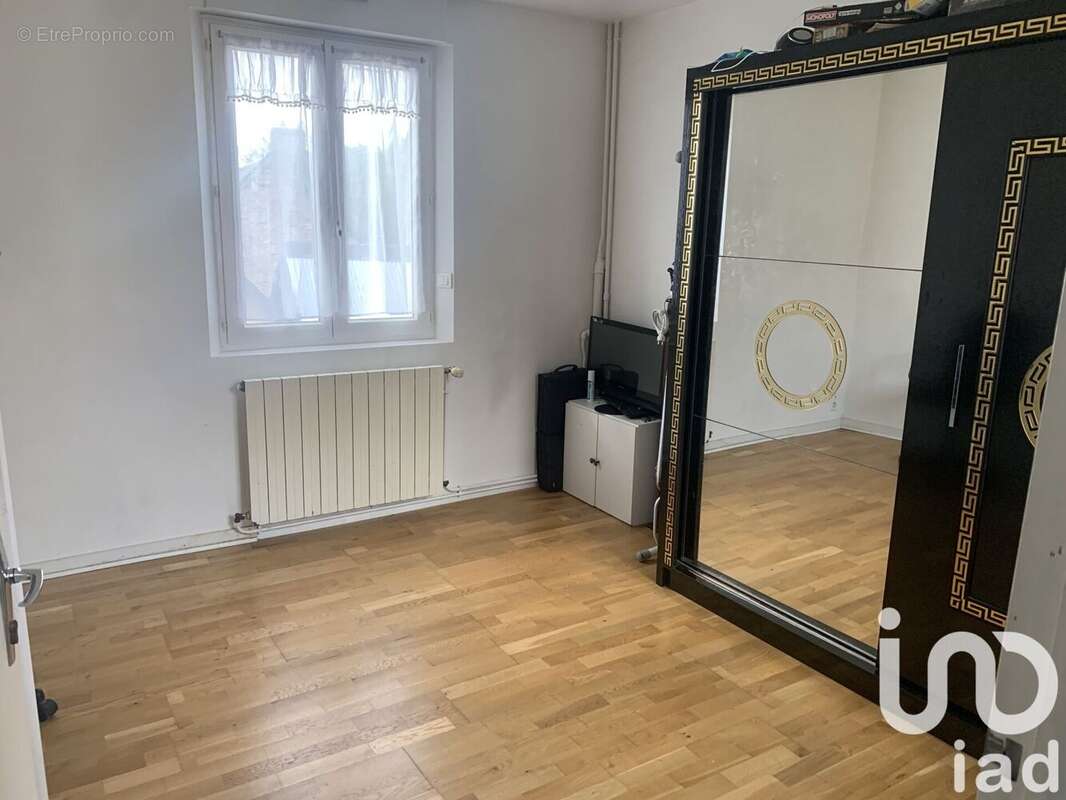 Photo 8 - Maison à BESSE-SUR-BRAYE