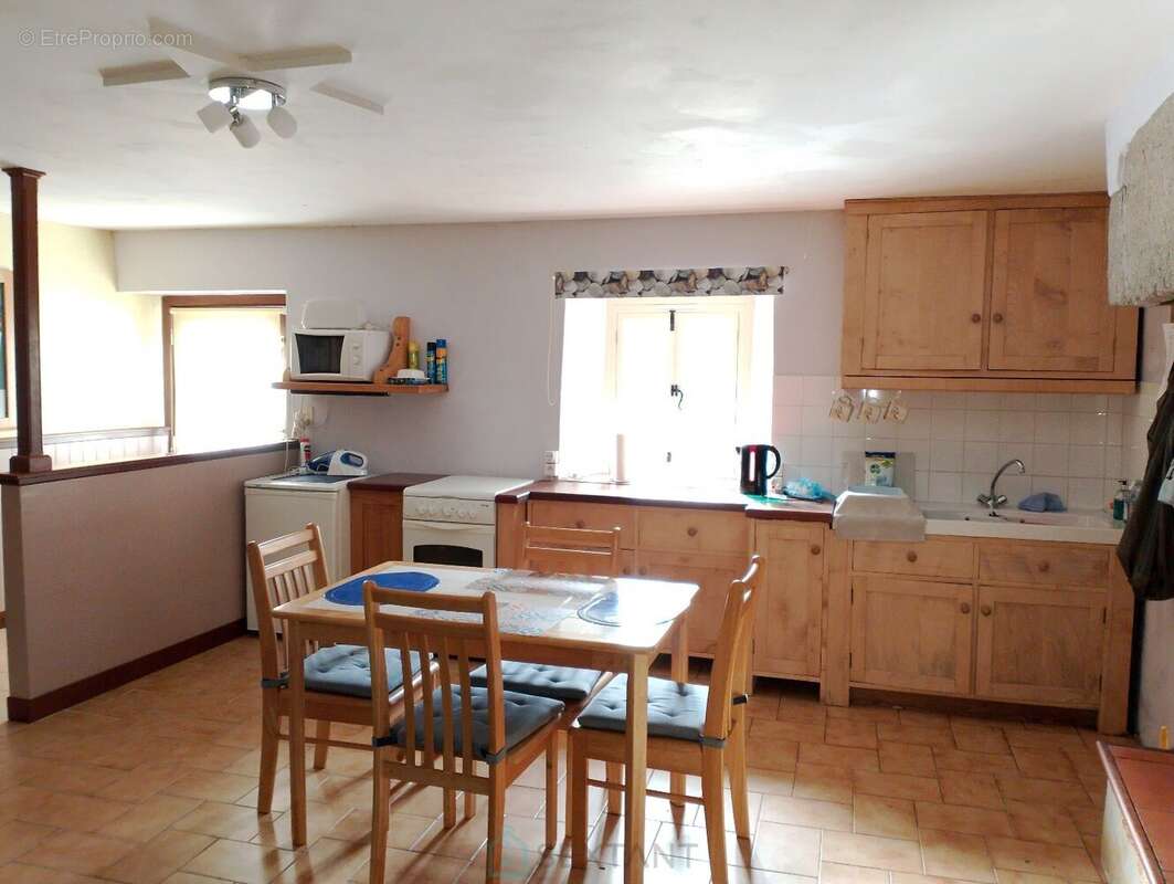Maison  mitoyenne de village - photo 6