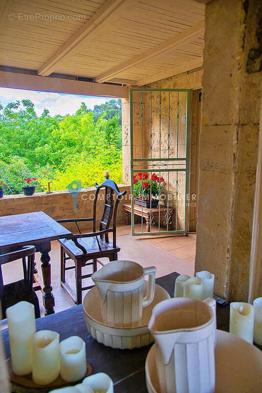 Maison à SABRAN