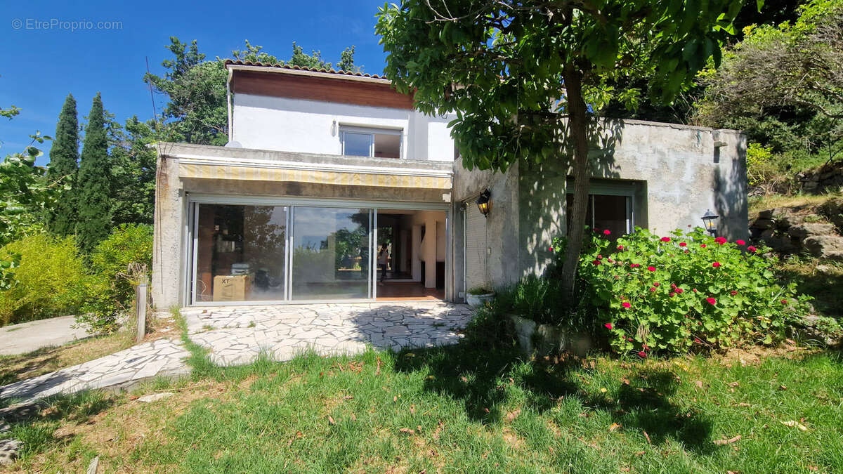 Maison à BIOT