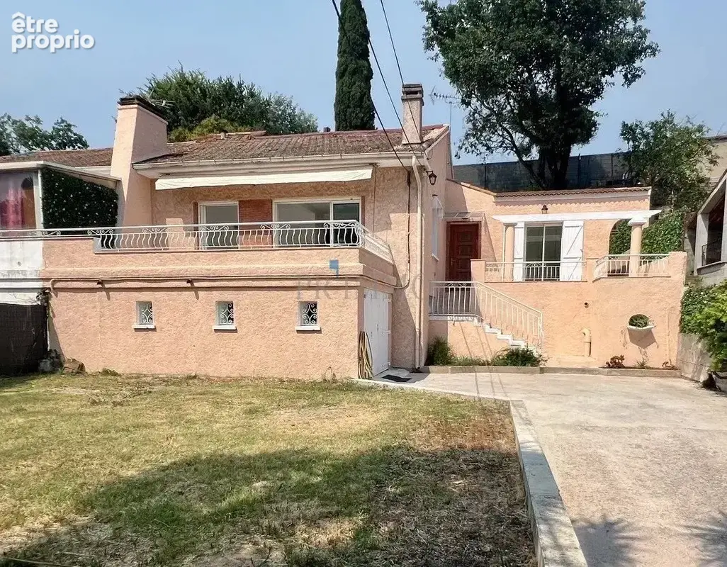 Maison à FREJUS