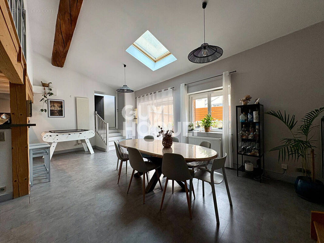Appartement à GIVORS