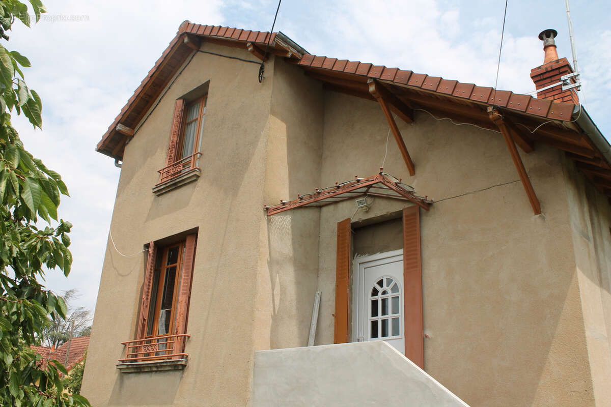 Maison à COSNE-D'ALLIER