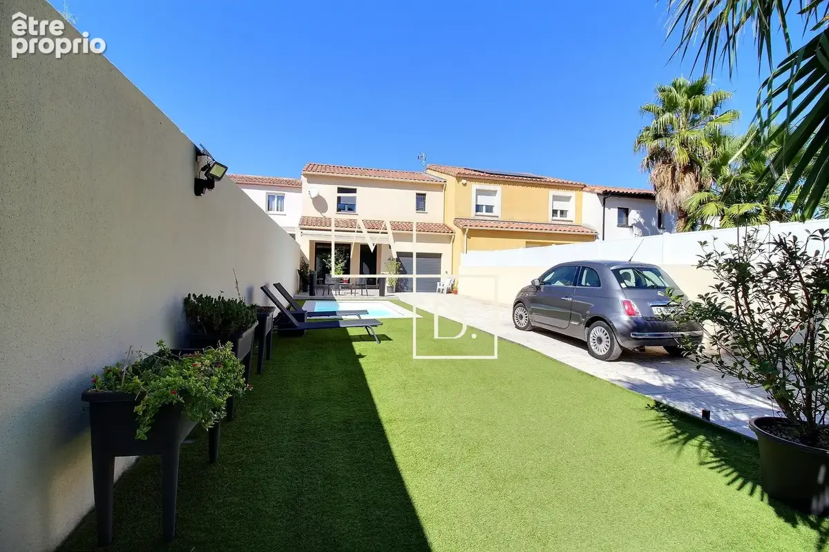 POUSSAN, Magnifique maison T4 de 106m2 avec piscine, jardins et garage ! - photo 18