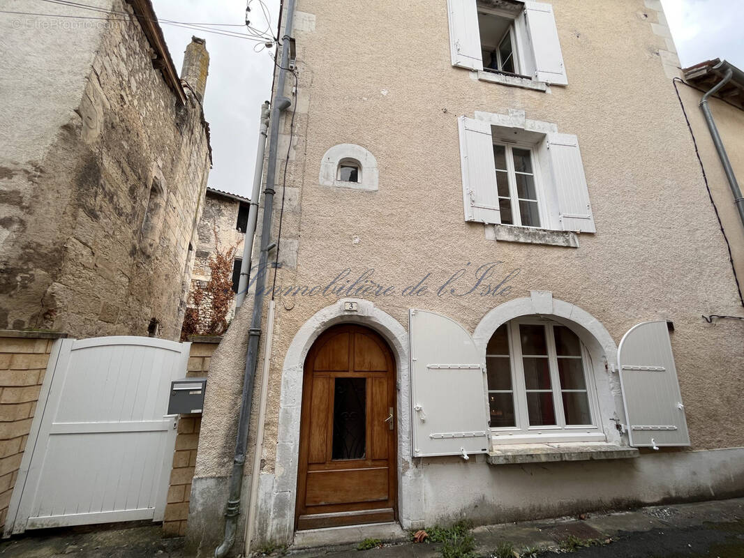 Maison à LISLE