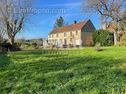 Maison à LE GUE-DE-LA-CHAINE