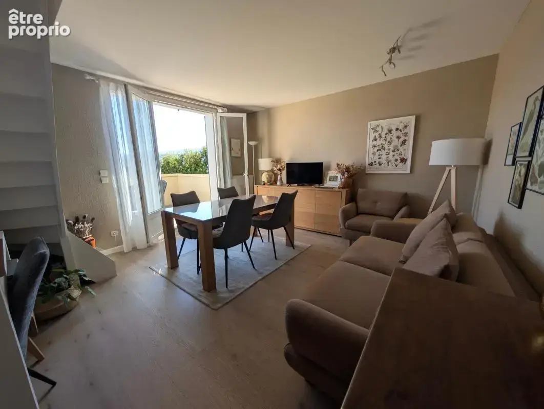 Appartement À Vendre - photo 2