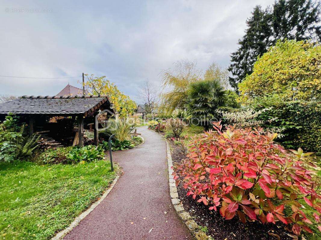 Maison à LE THUIT-SIGNOL