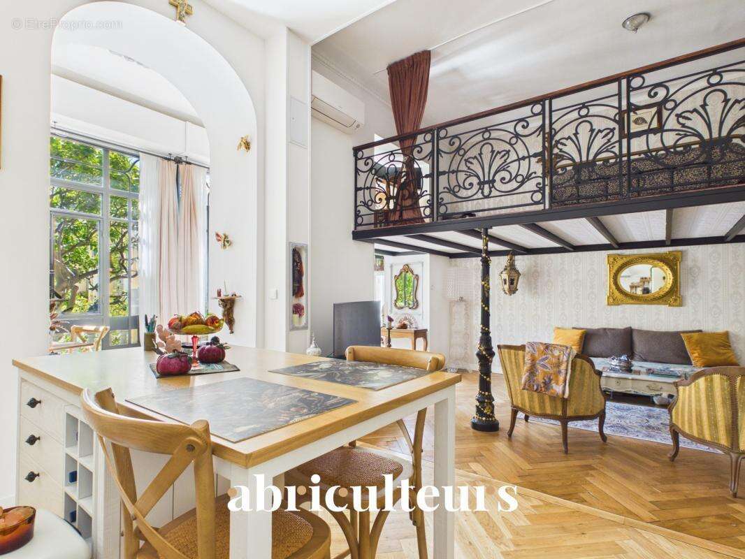 Appartement à NICE