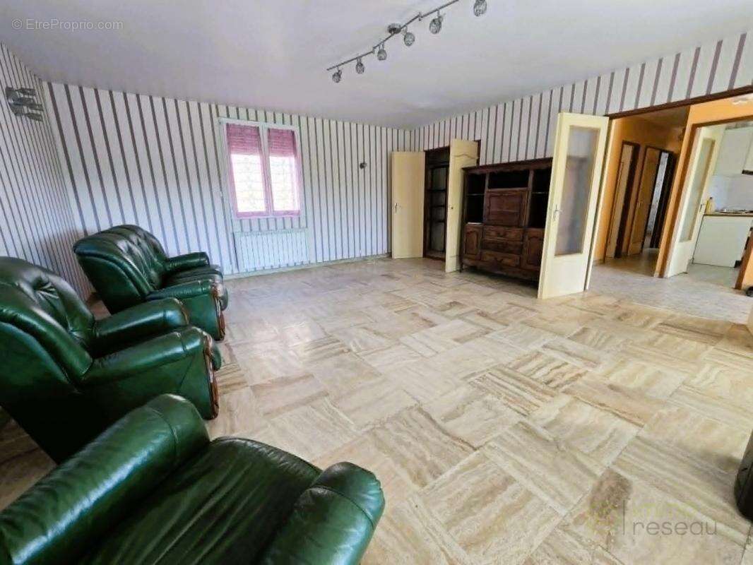 Maison à MIRAMBEAU