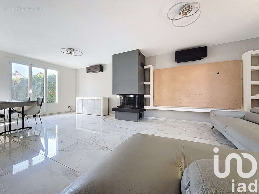 Photo 3 - Maison à BONDOUFLE