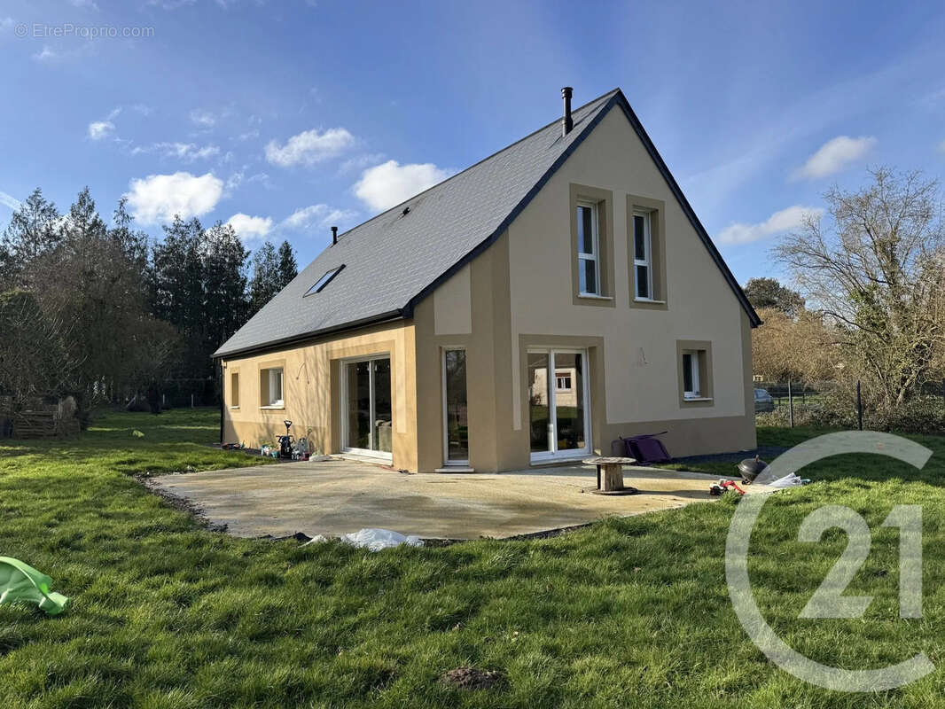 Maison à BERNAY