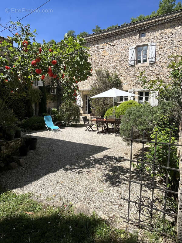 Maison 300 m² à Saou  - photo 7