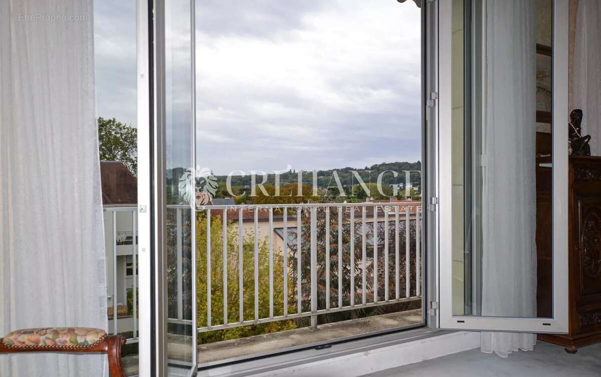 Appartement à CROISSY-SUR-SEINE