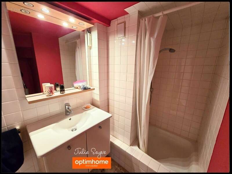 Maison à SAINT-GENIS-POUILLY