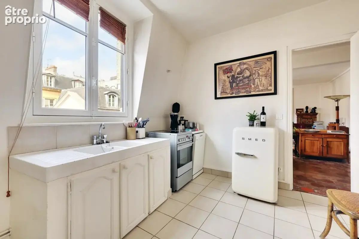 Paris 9e • nouvelle athènes • dernier étage d'un hôtel particulier de 1830 • appartement familial traversant • 99 m² • 3 chambre - photo 5