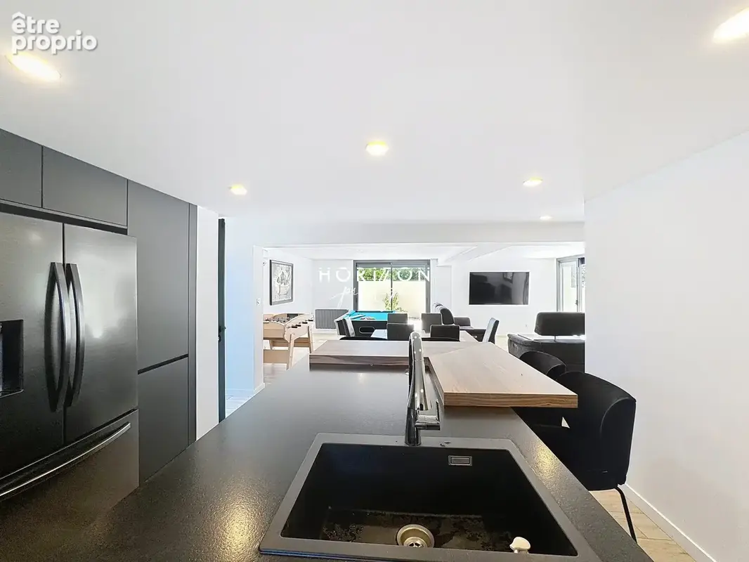 Maison 7 pièces 200 m² à vendre à Feillens (01570) - photo 8