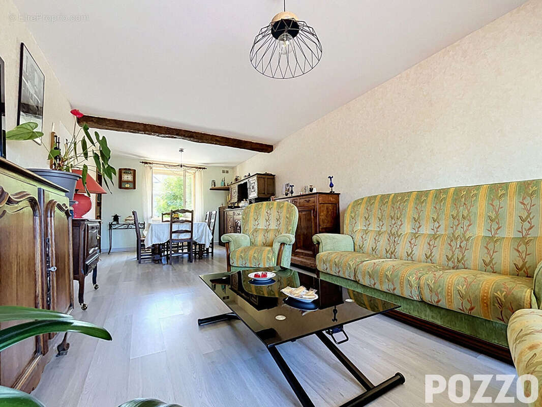 Maison Saint Pair Sur Mer 5 pièce(s) 107 m2 - À seulement 500 mètres des commerces et de la plage ! - photo 5