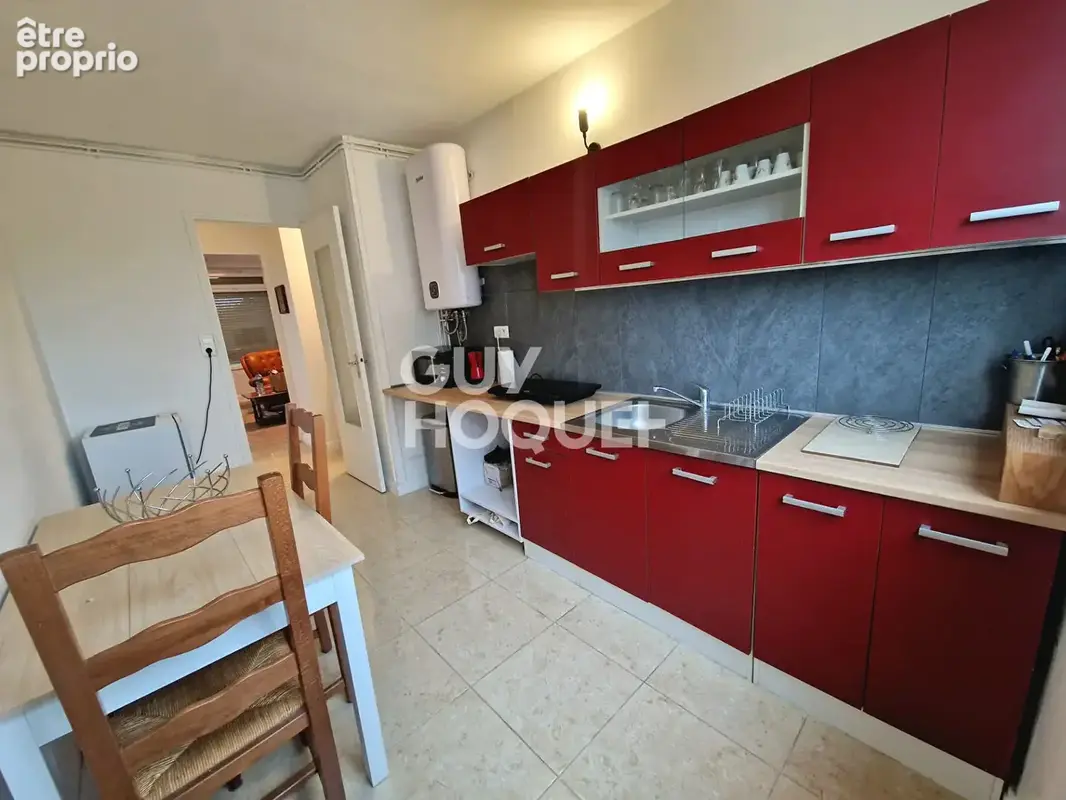 Appartement 81 m² à Soissons  - photo 4