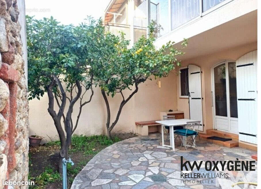 Maison à SAINT-GENIS-DES-FONTAINES